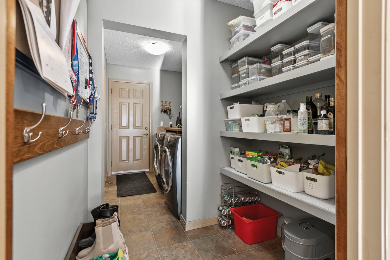 25 Tuscany Summit Terrace NW