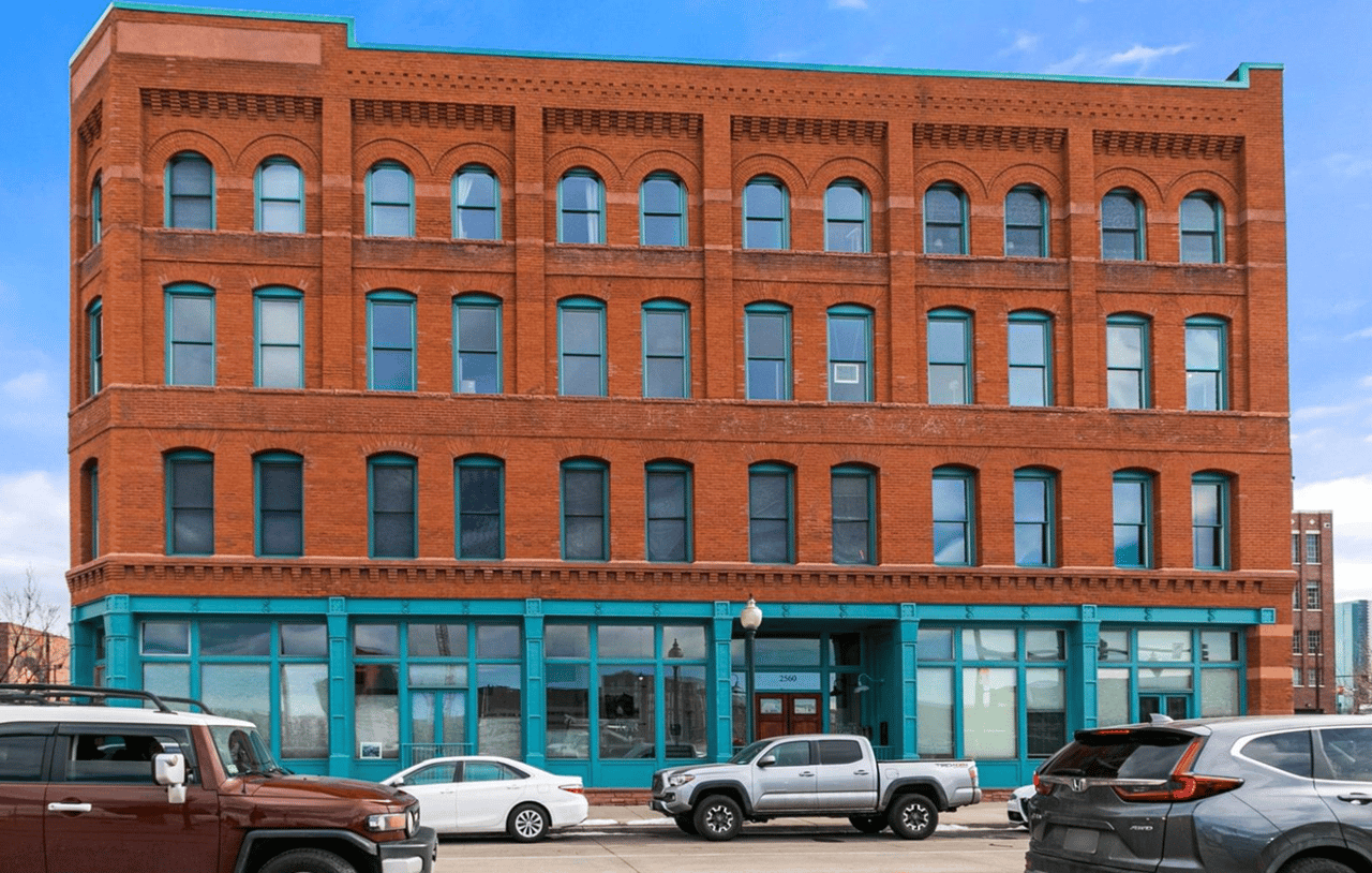 2560 Blake Street Unit 303