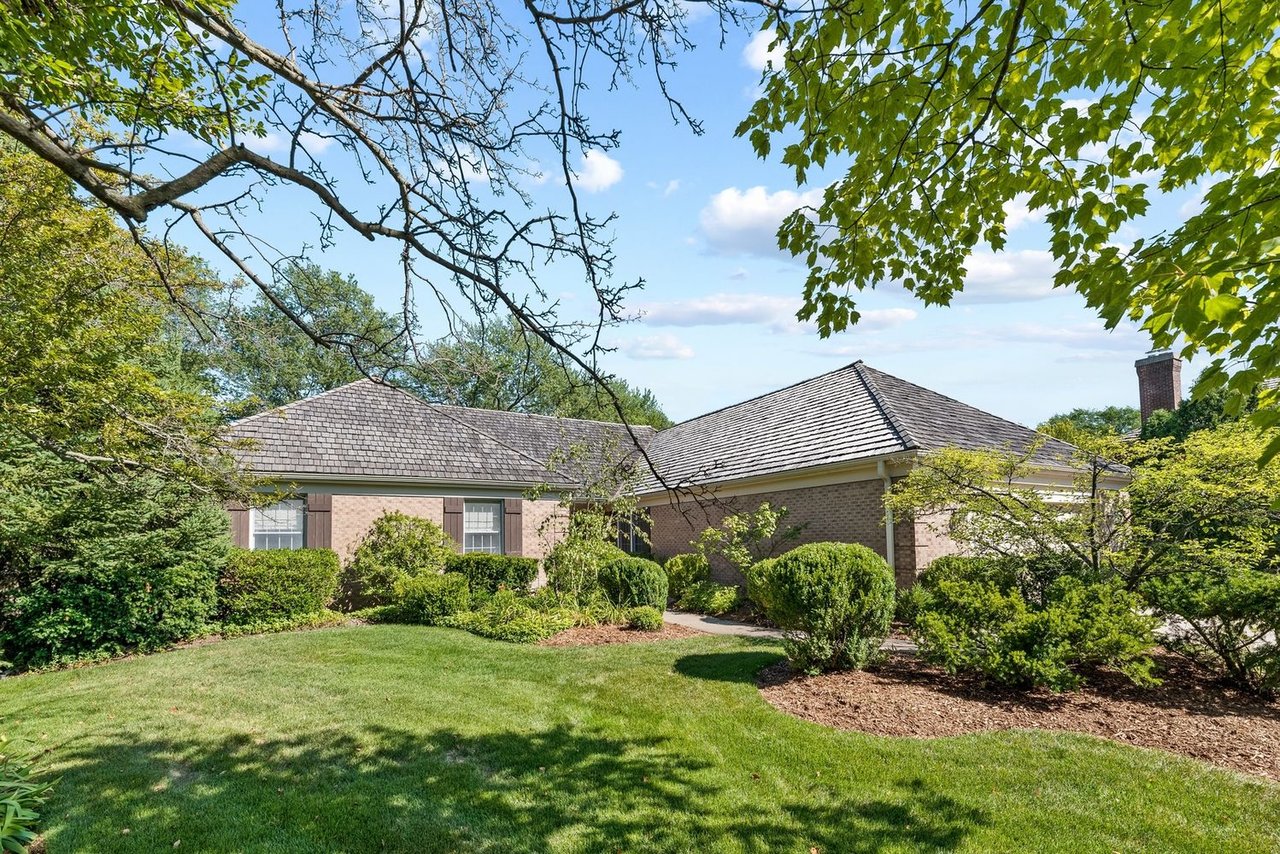2345 Iroquois Dr