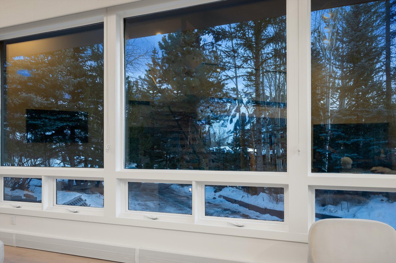 Designer Living with Unmatched Mountain Views