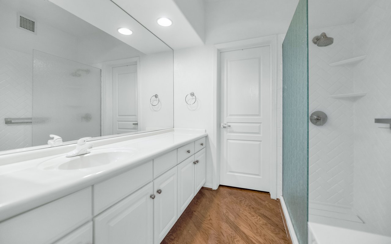 20802 N GRAYHAWK DR 1003,