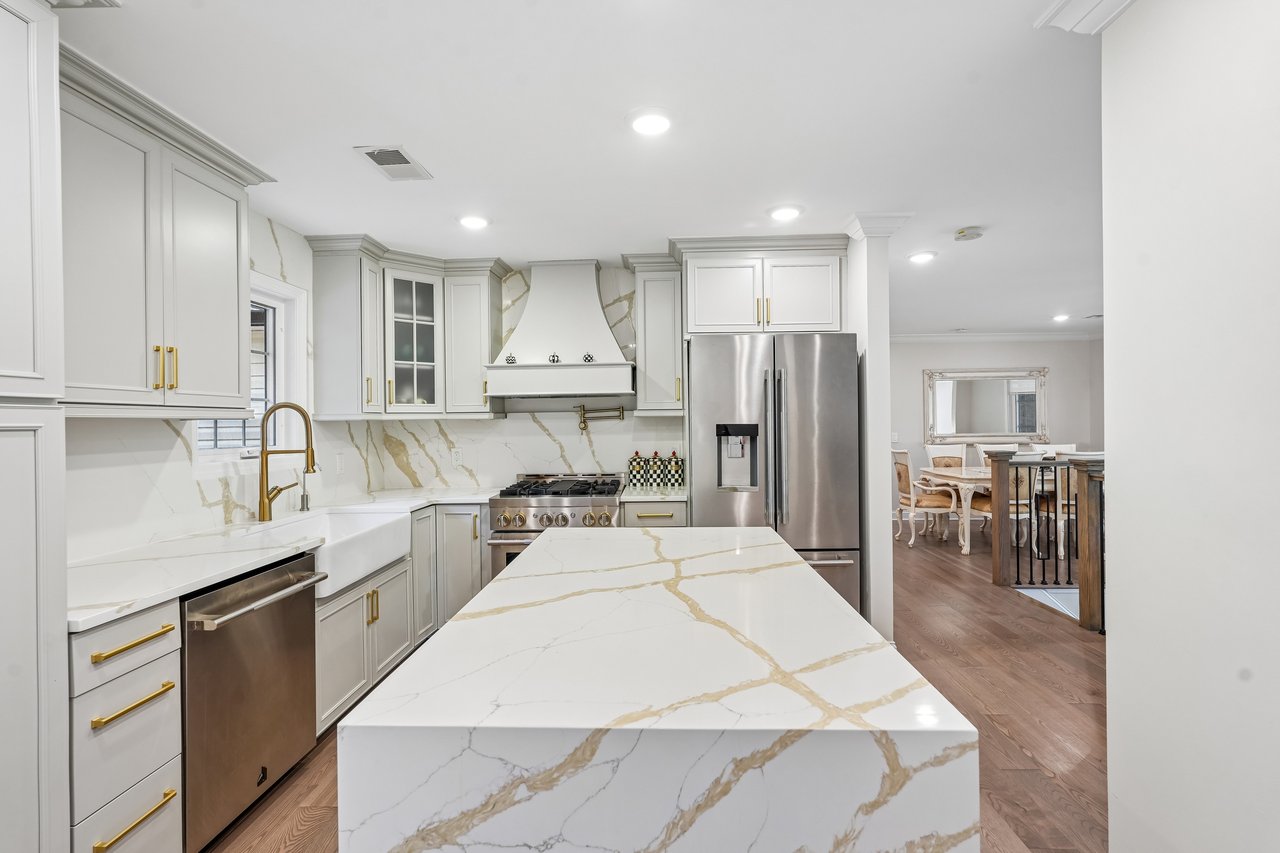 12 Parker Place