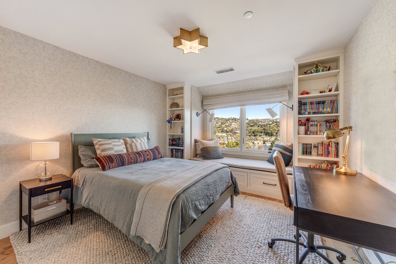 Stylish and Renovated Belvedere Beauty