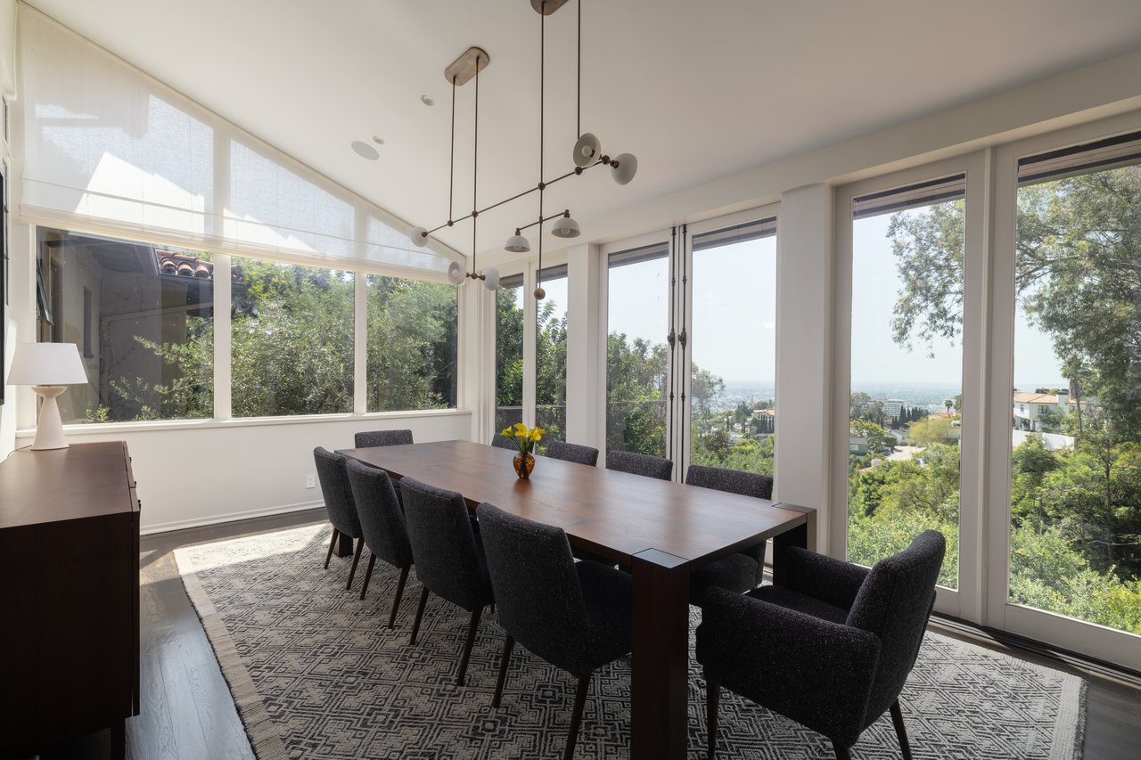 6964 Los Tilos Rd, Hollywood Hills