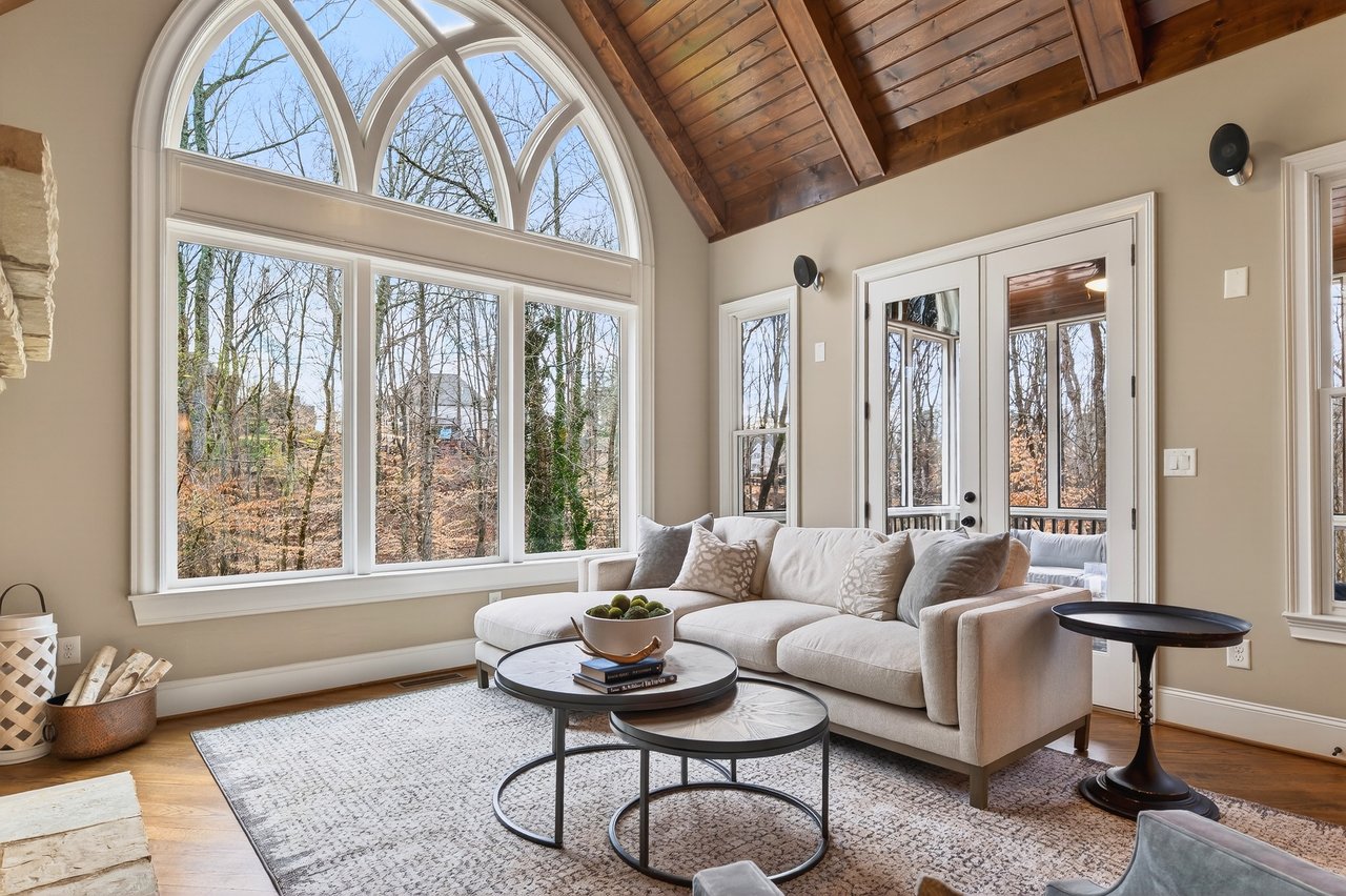 16750 Quayside Drive