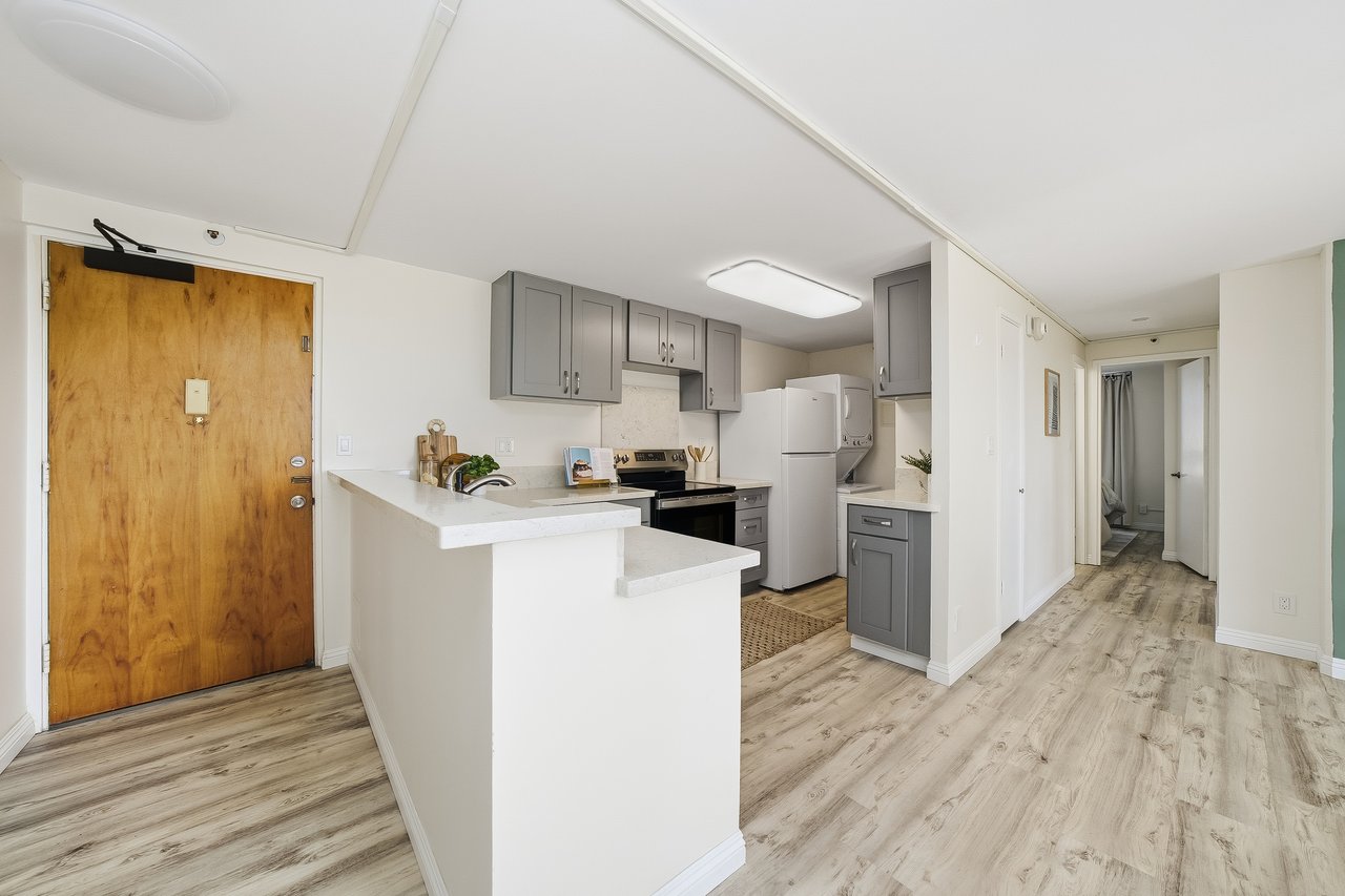 Kings Gate Unit #803