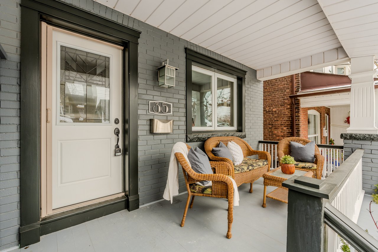 35 Kingsmount Park Rd