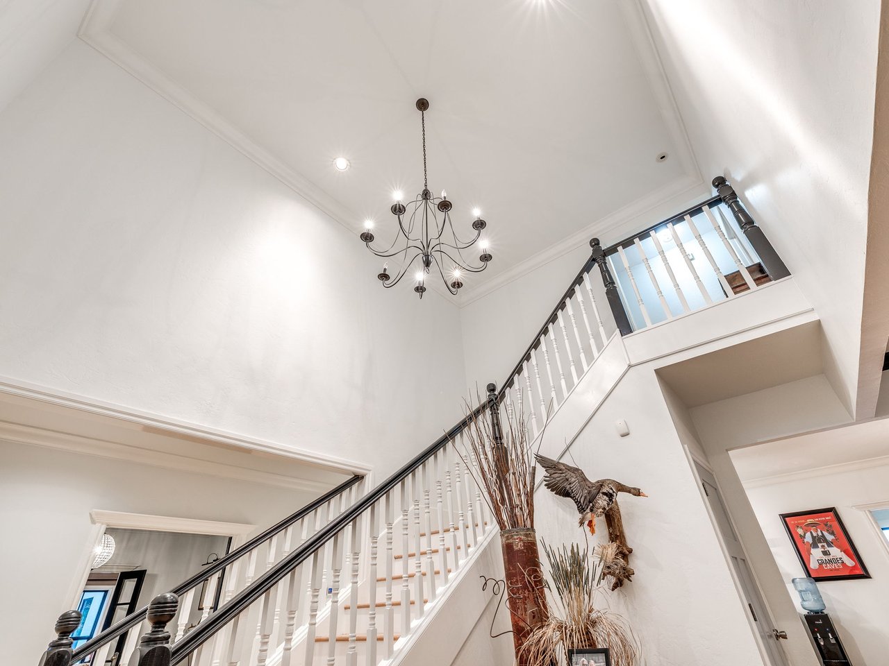 LISTING OF THE WEEK • OKLAHOMA LUXURY  Five Acres. Four Bedrooms. Zero Compromises - 13500 Three Oaks Dr Jones, Oklahoma - Wyatt Poindexter - The Agency Oklahoma 