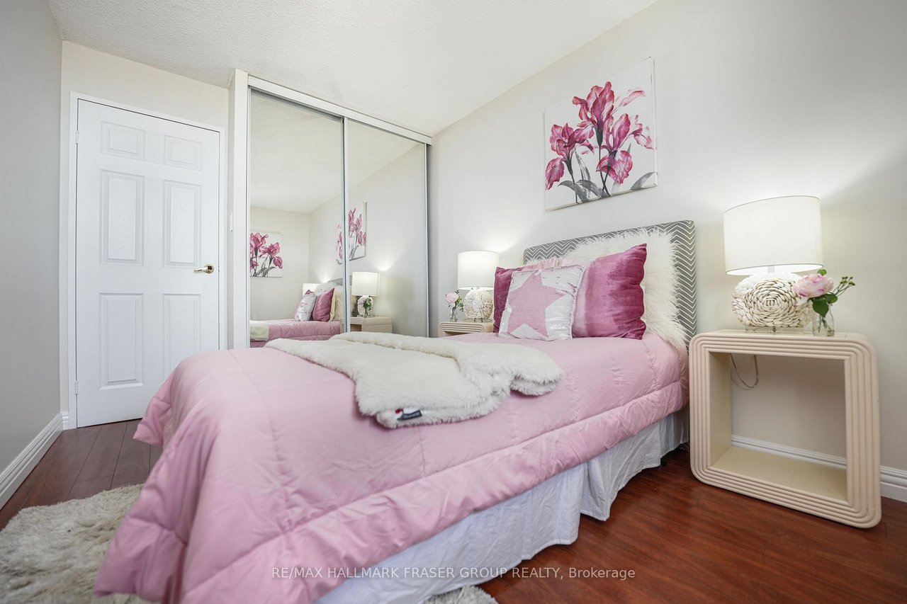 3845 Lake Shore Boulevard W #1111