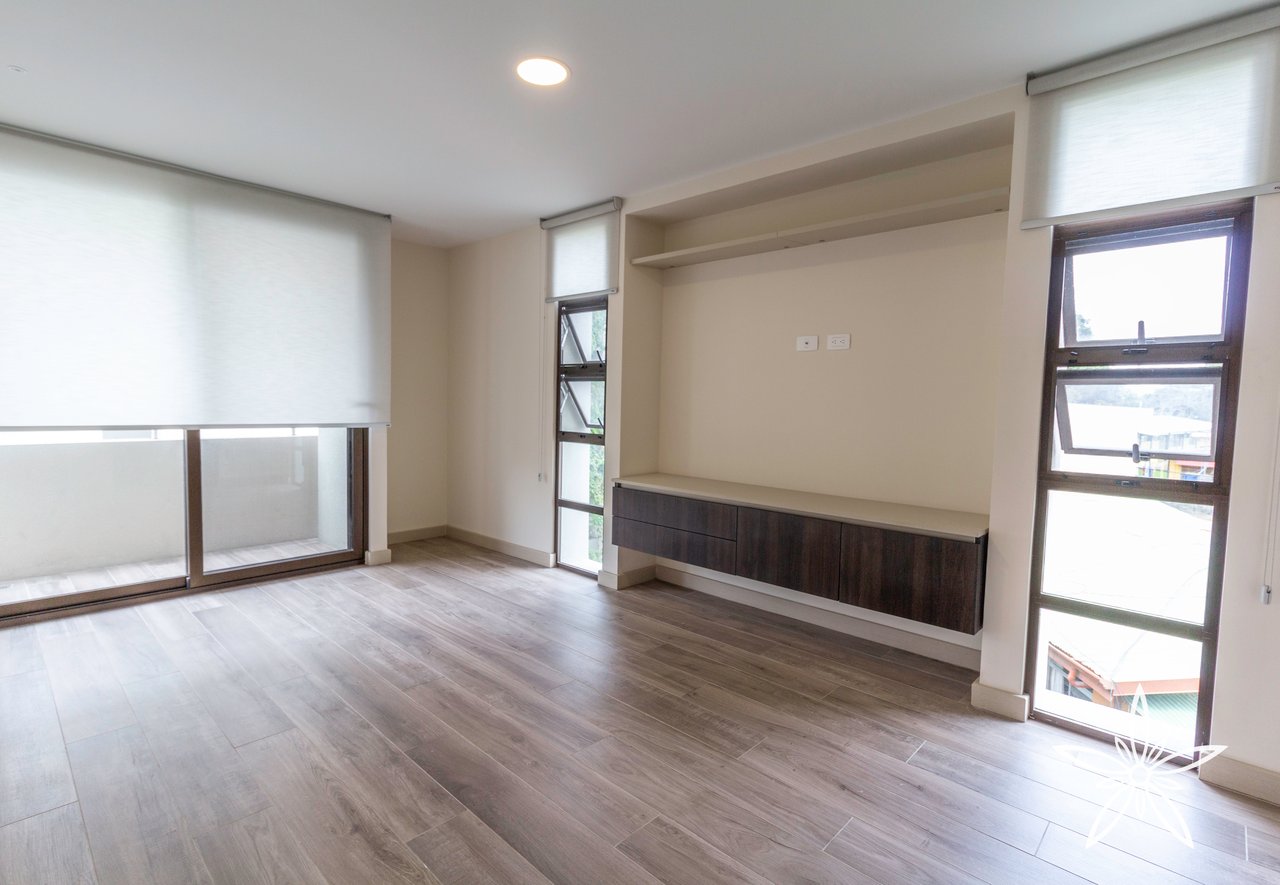 19418 - Two bedroom apartment for rent with terrace and pool in Santa Ana