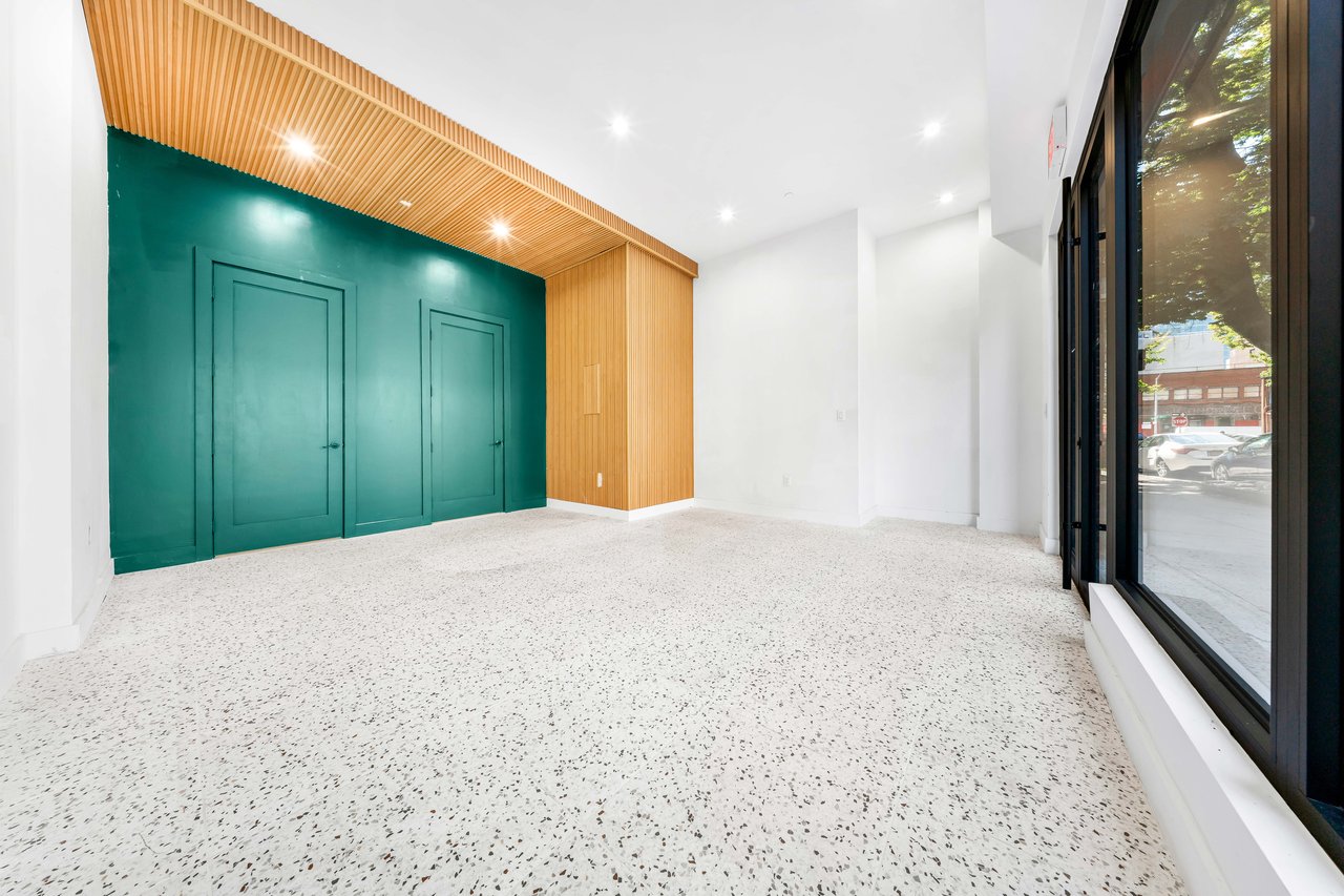 Sunswick Commercial condo 