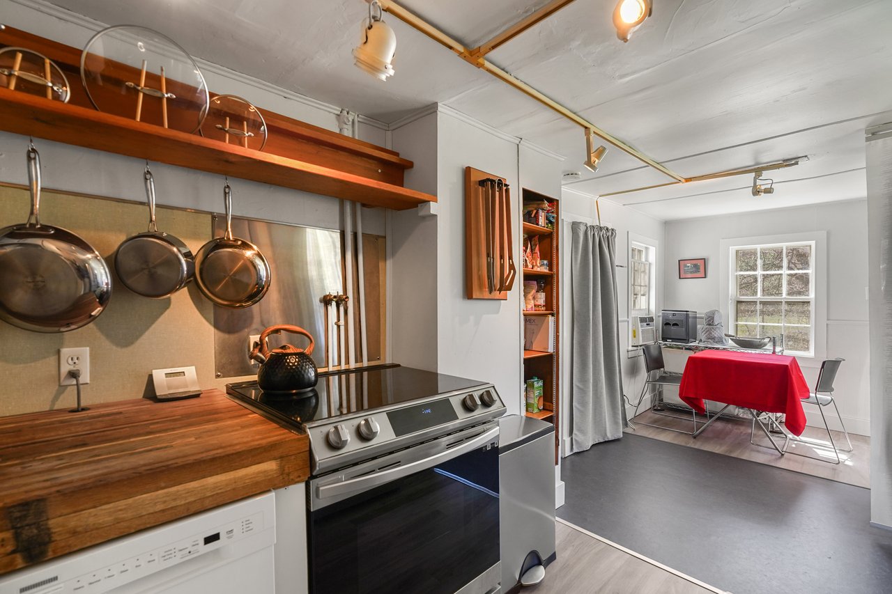 182 Smith Ridge Road