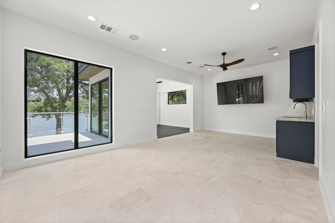 1748 Channel Road