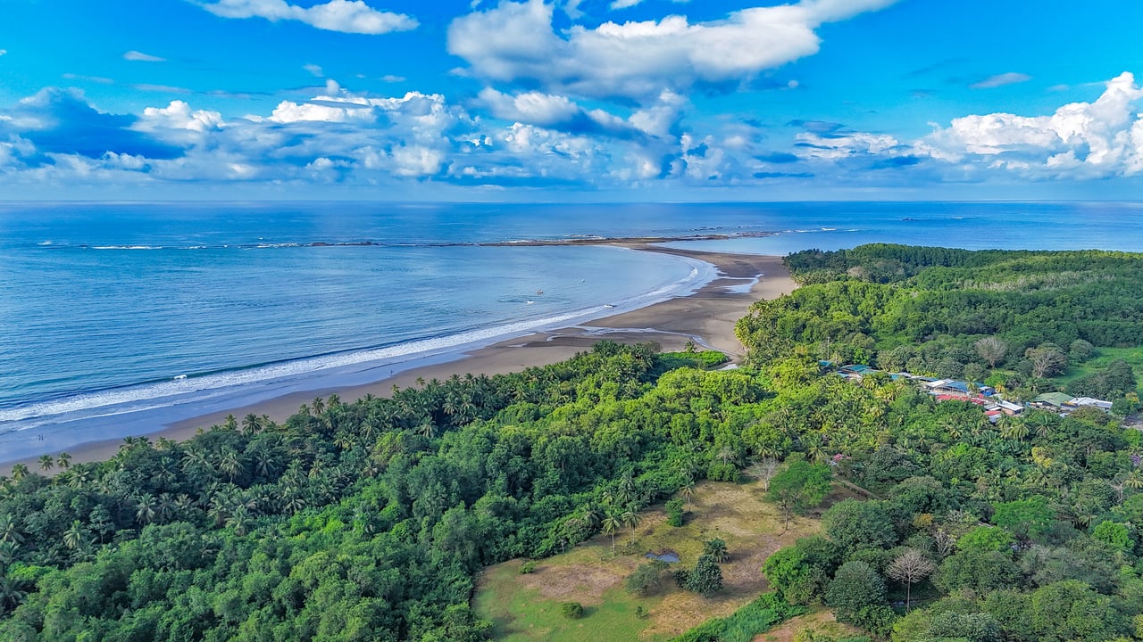 A Teak Palace – within earshot of Marino Ballena National Park’s crashing surf