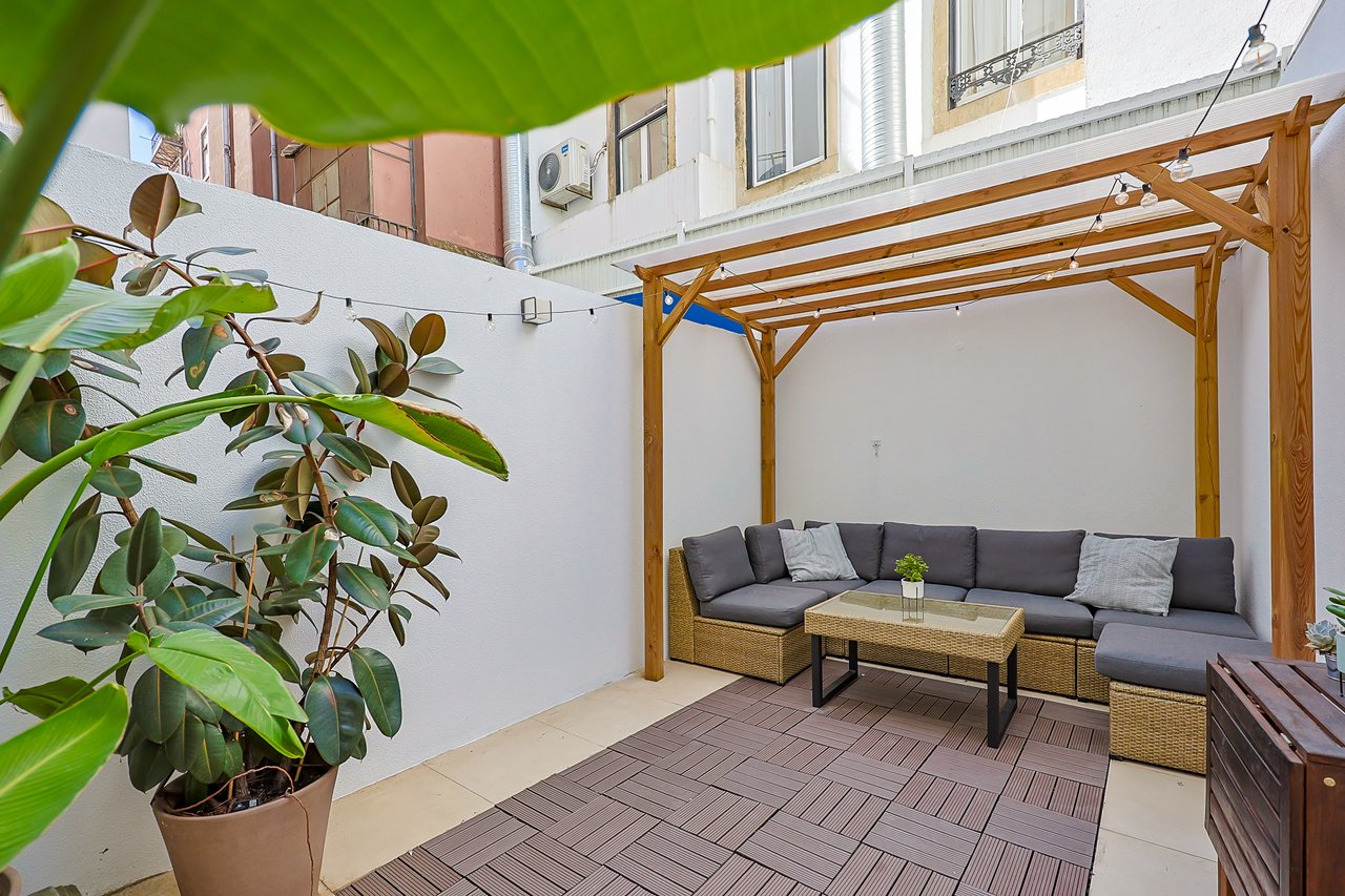 Trendy 1-Bedroom Duplex with Private Terrace in Lisbon’s Historic Heart