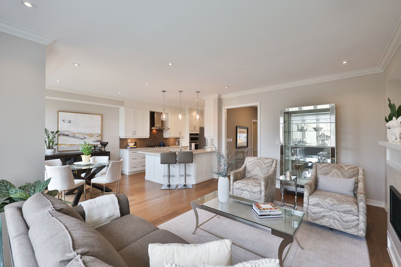 34-2400 Neyagawa Boulevard, Oakville