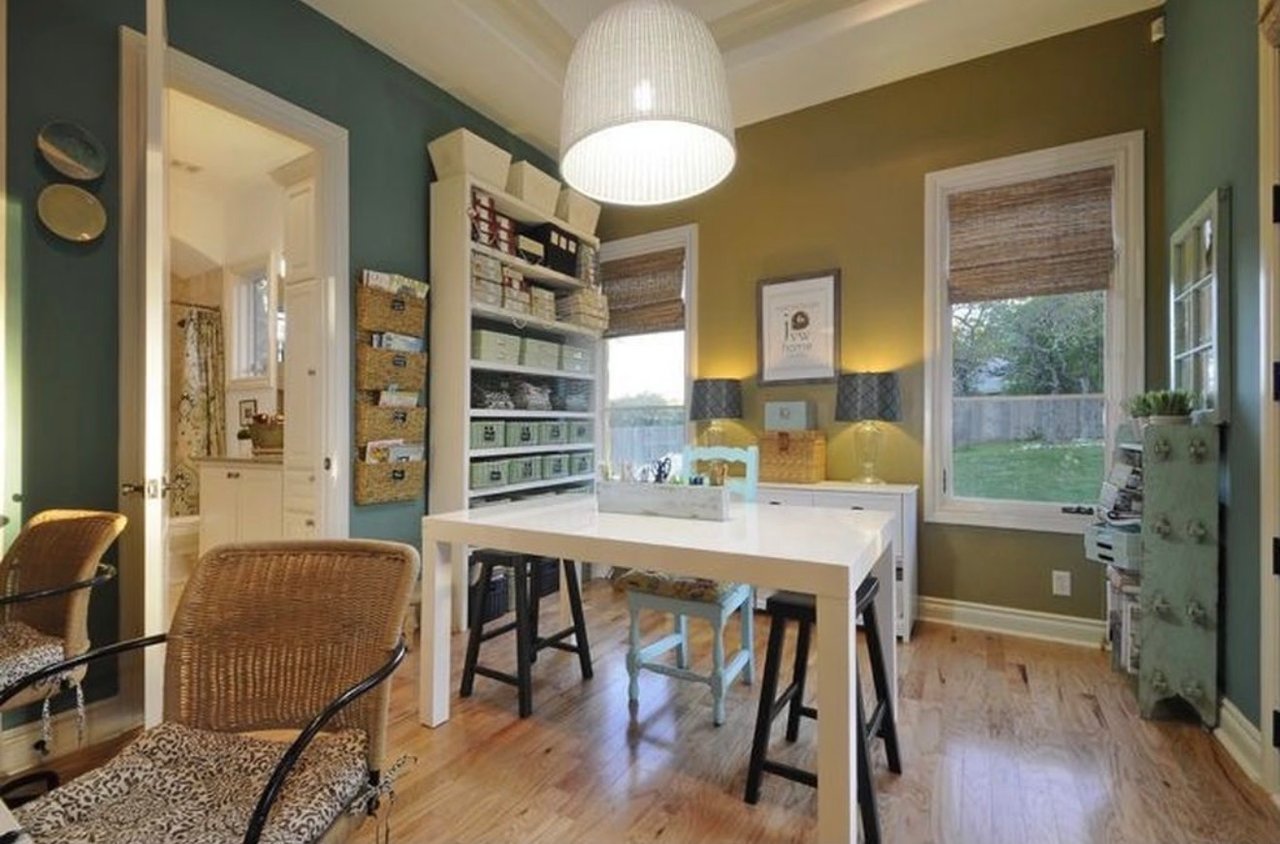 Private One Story Home in Gated Enclave Near Lake Travis Marina