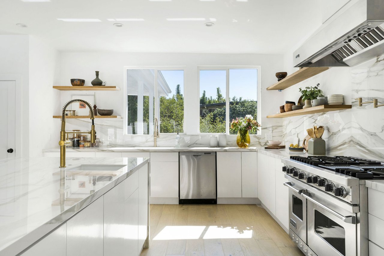 2600 Zorada Drive