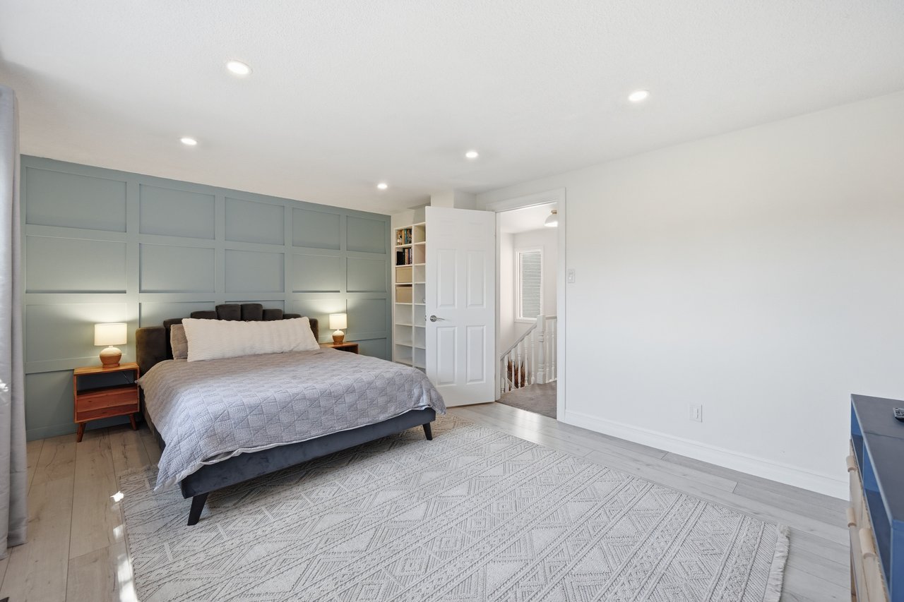 1181 Potters Wheel Cres, Oakville