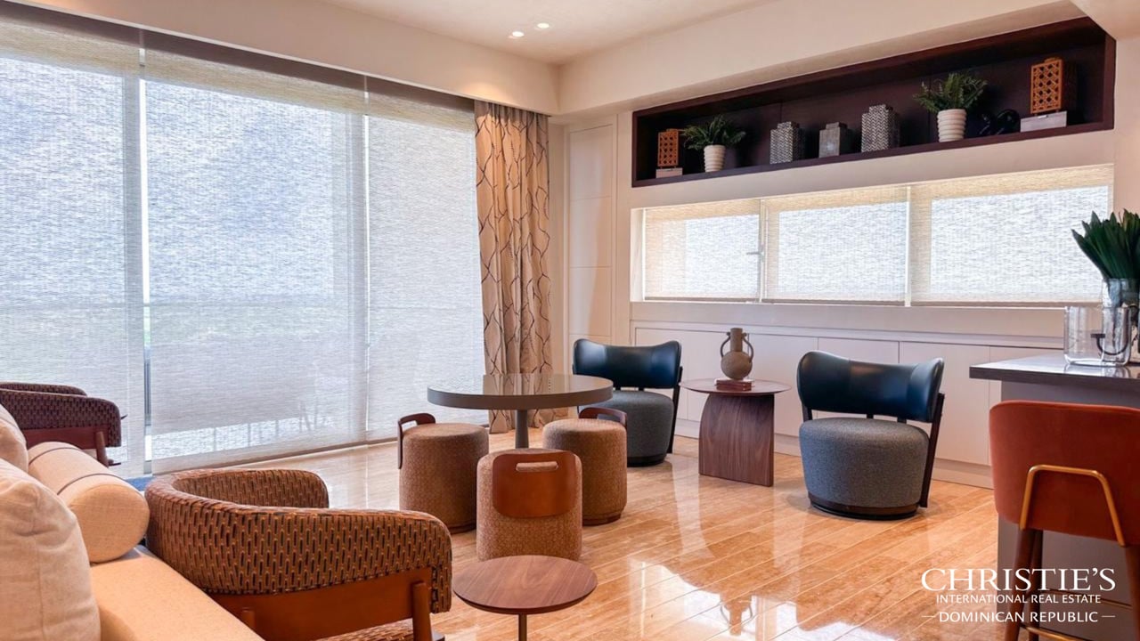 LOS MARES AT CAP CANA