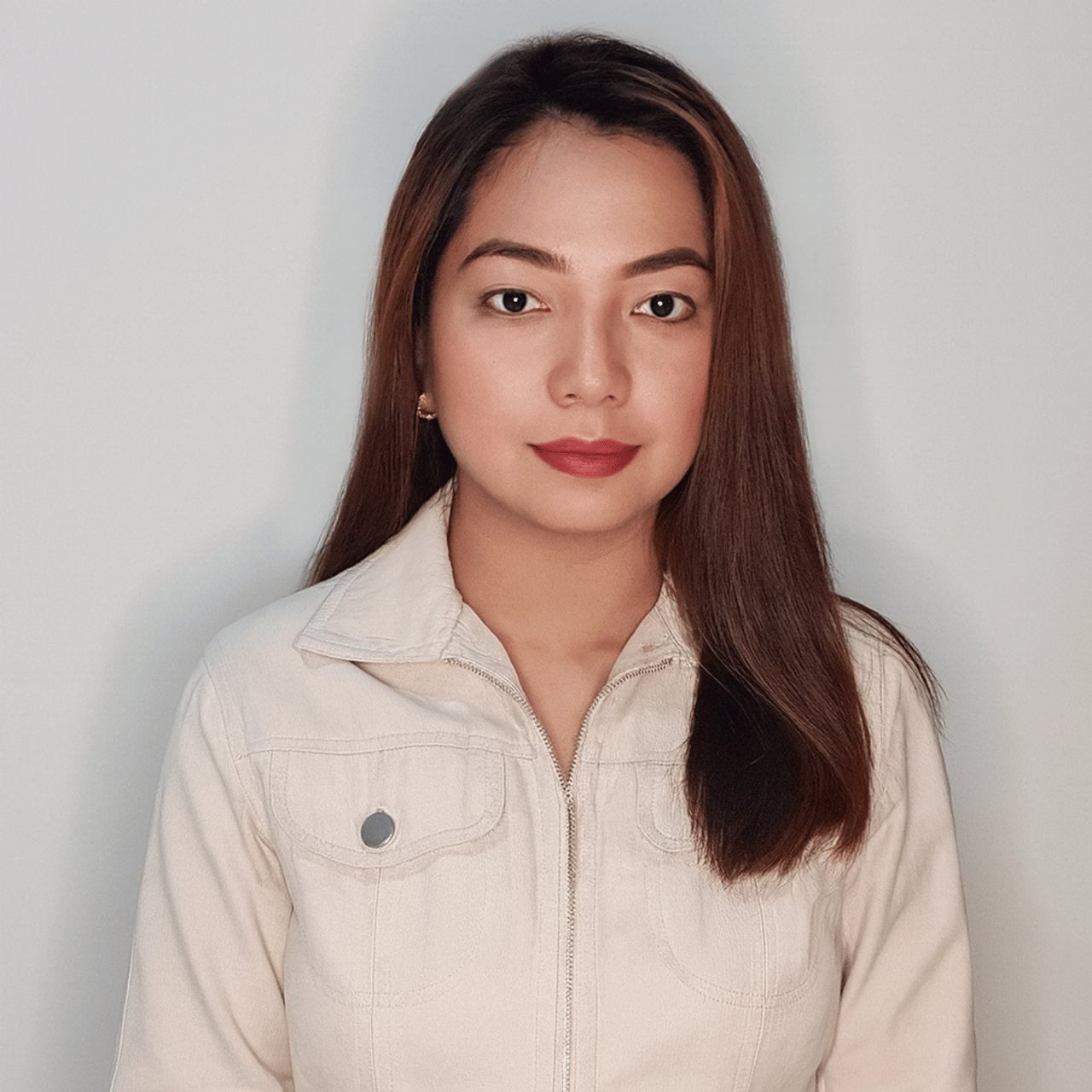 Belle Lopez Kapolei, HI Real Estate Agent Headshot