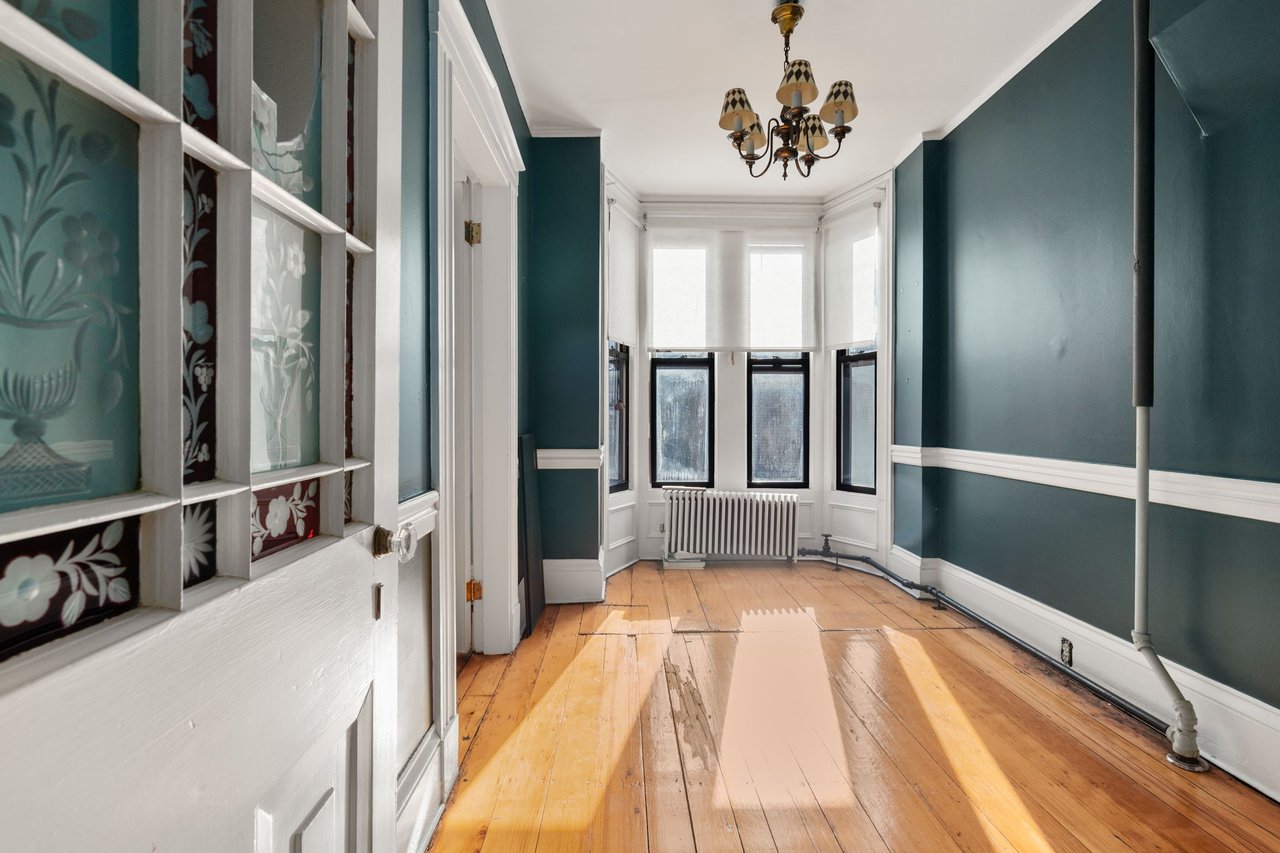 Off Market Listing- 3 Wallace Ct Charlestown, MA 02129