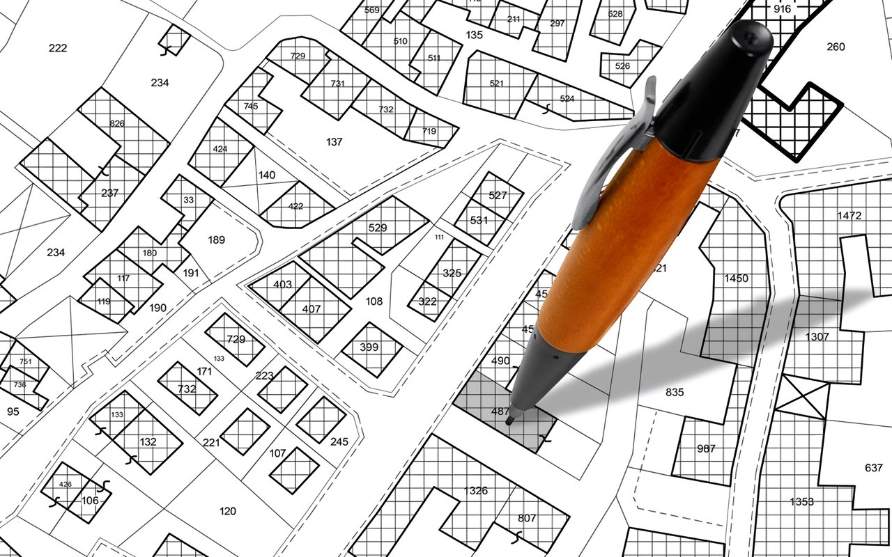 Navigating the Complex World of Zoning Laws in Midwest States: A Comprehensive Guide for Property Owners and Investors