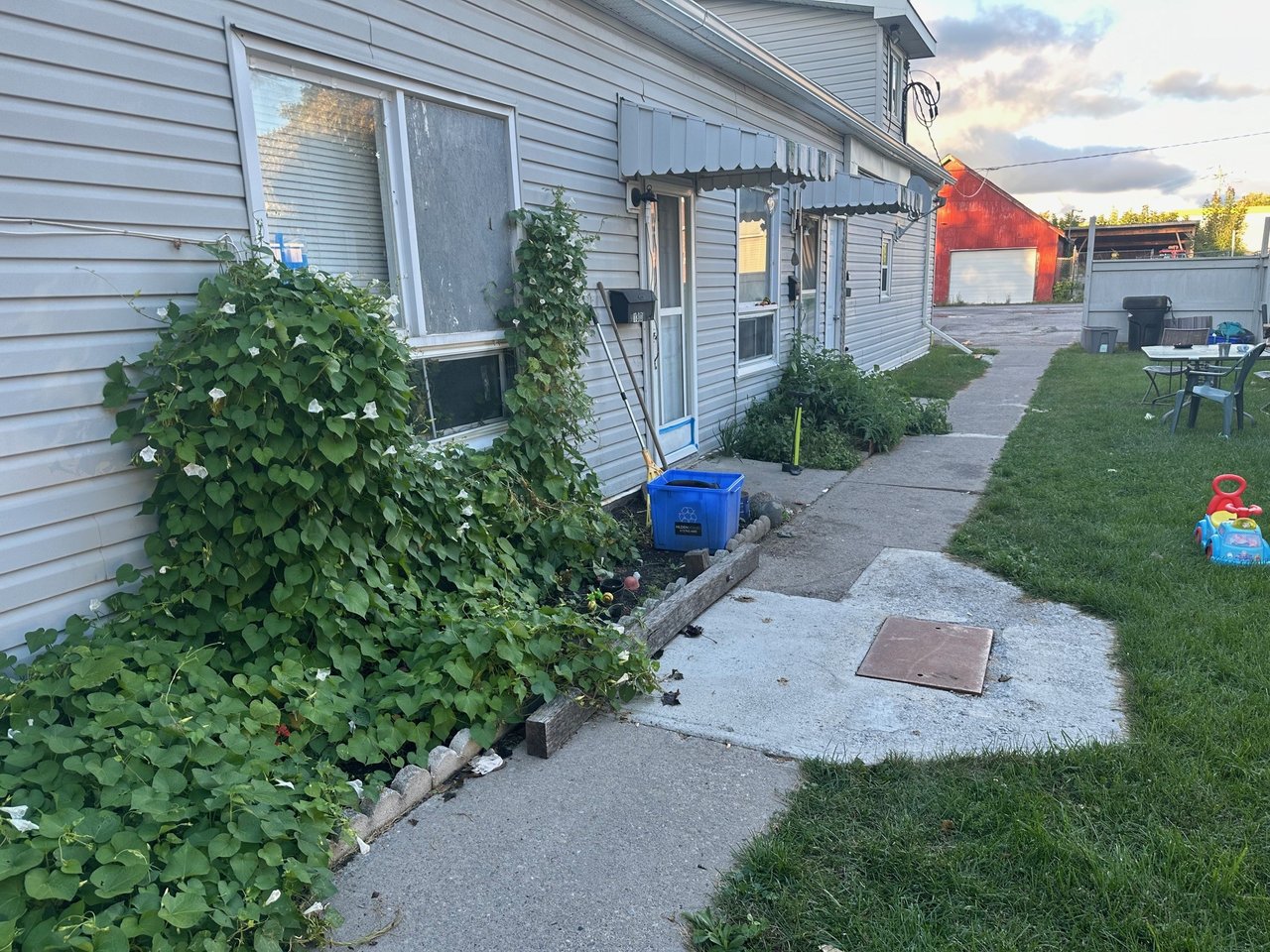 18 Gordon St