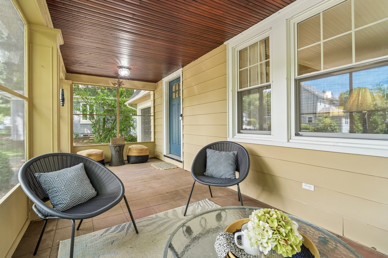 2 Kendall Avenue