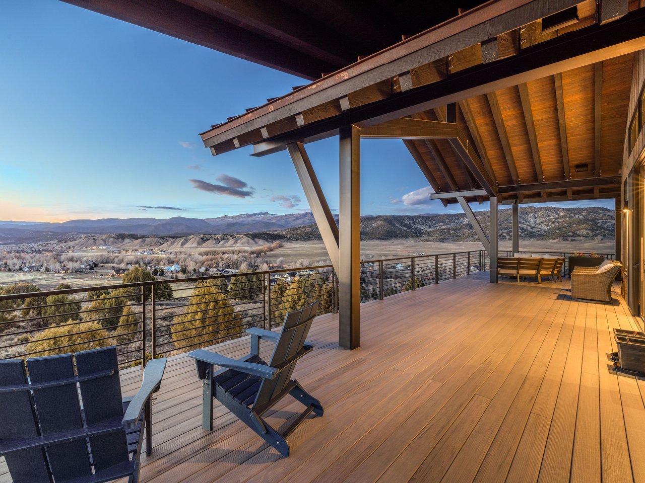 891 E Haystacker Drive