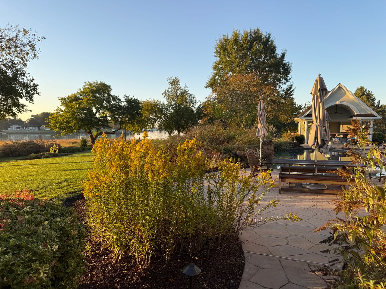 CRAB ALLEY CREEK WATERFRONT ESTATE | 330 SERENITY LANE