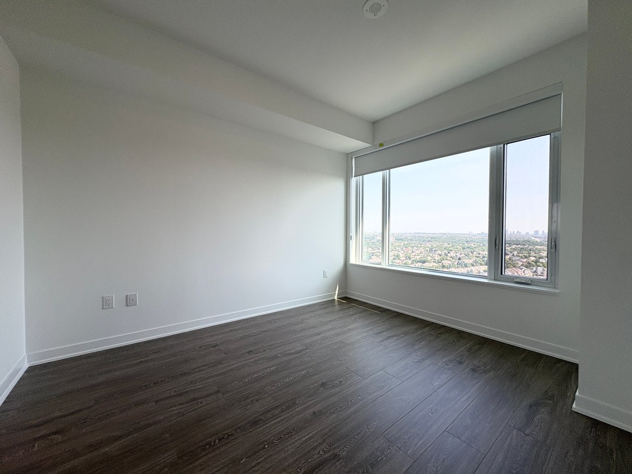 2495 Eglinton Avenue W Unit: 1703