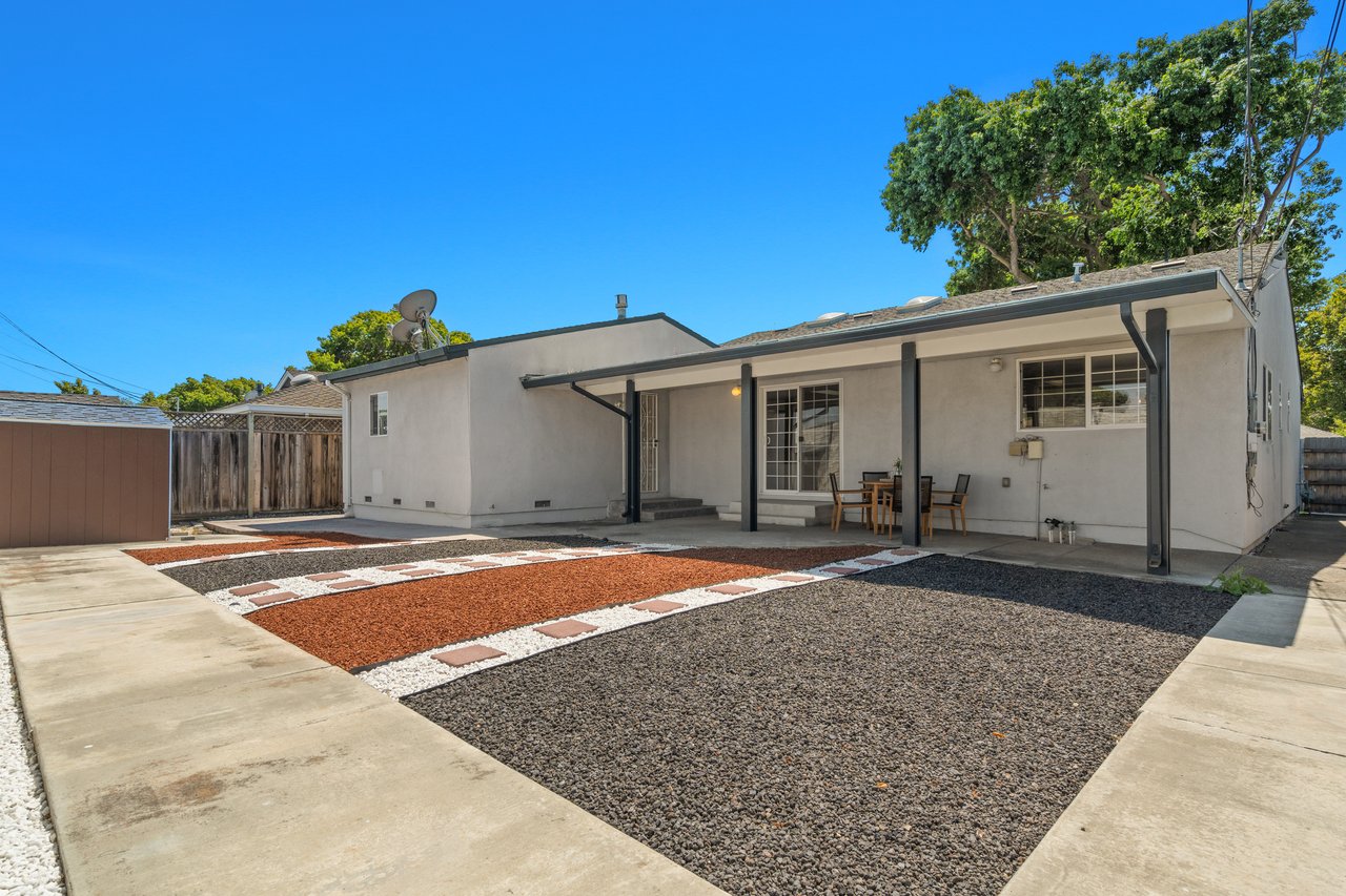 1459 Blackfield Drive
