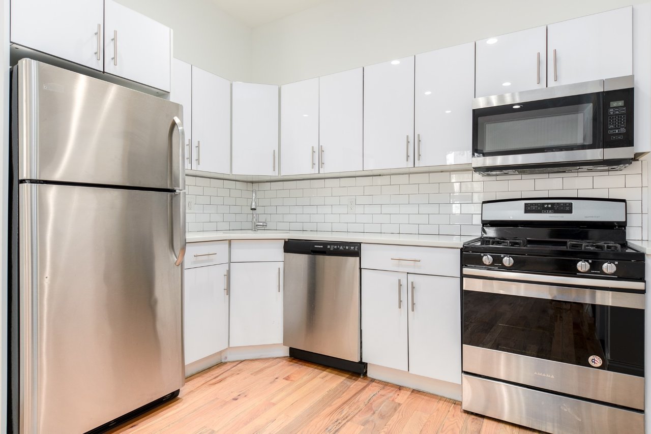 1045 Sterling Place Unit: 1C