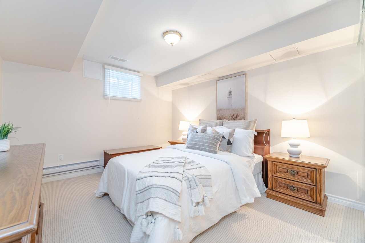12-2140 Turnberry Rd