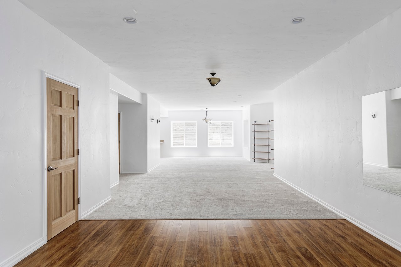 2073 Eisenhower Drive