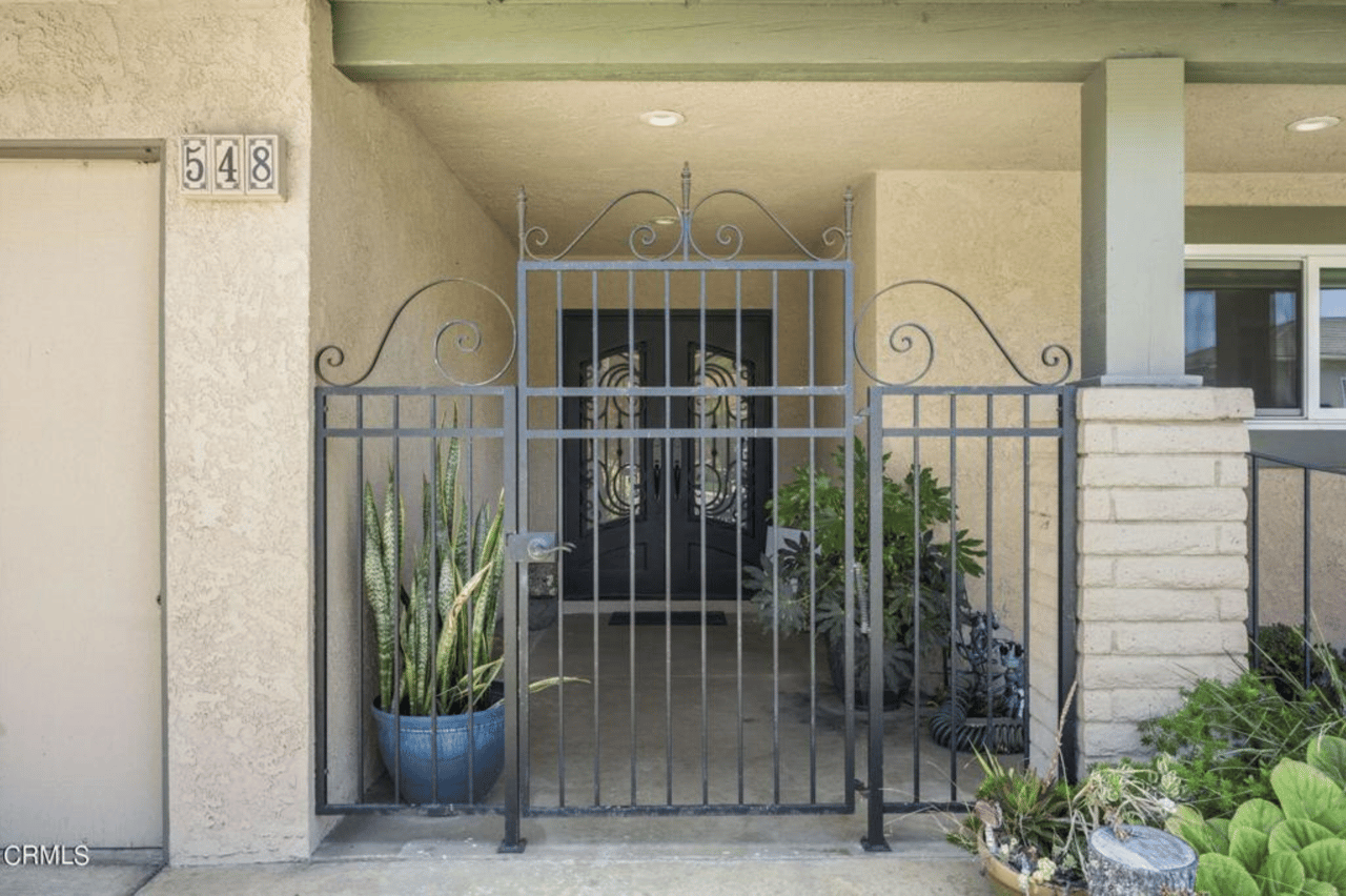 548 Calle Portilla