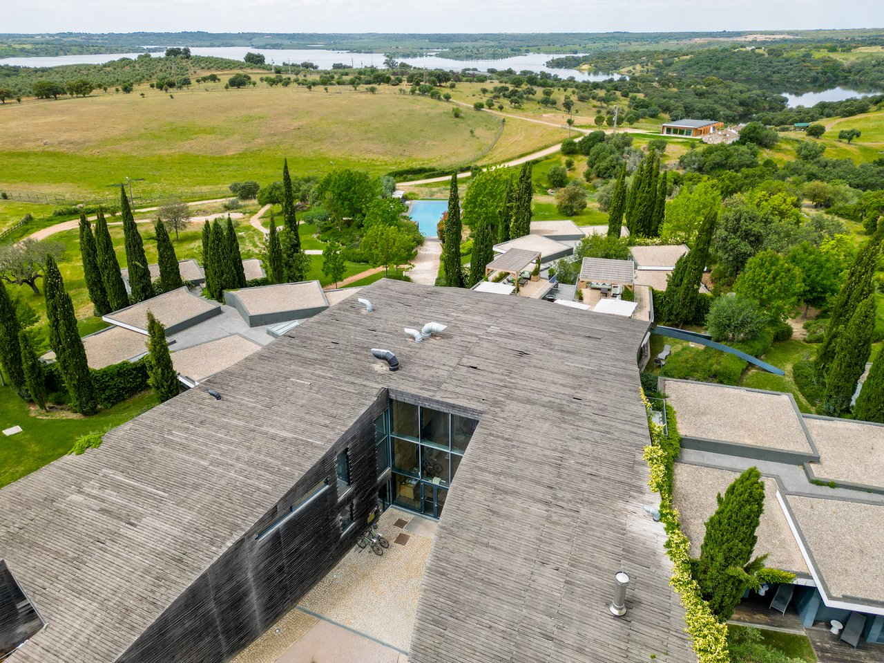 Luxury Wellness & Sports Retreat in Portugal with Expansion Upside & €1M+ Revenue