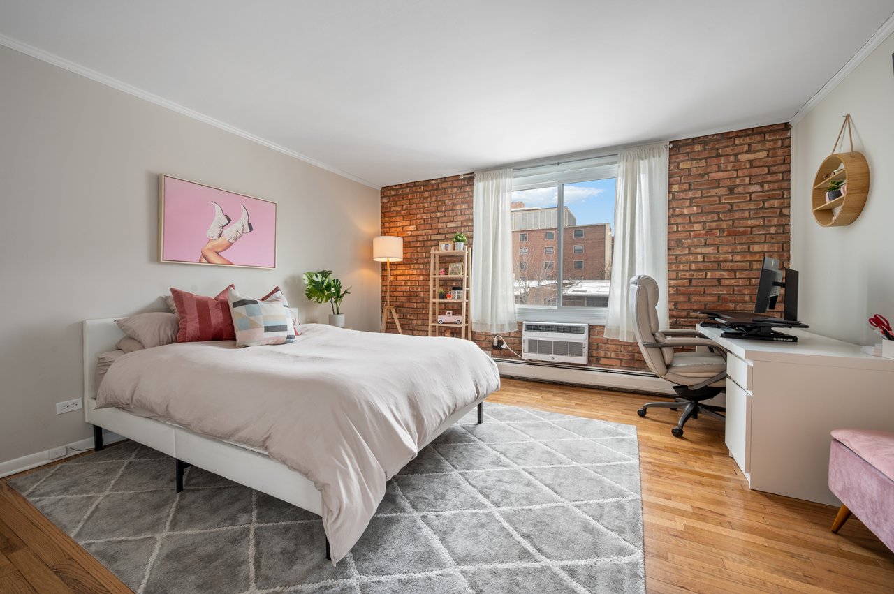 832 Oakdale Ave Unit 3H