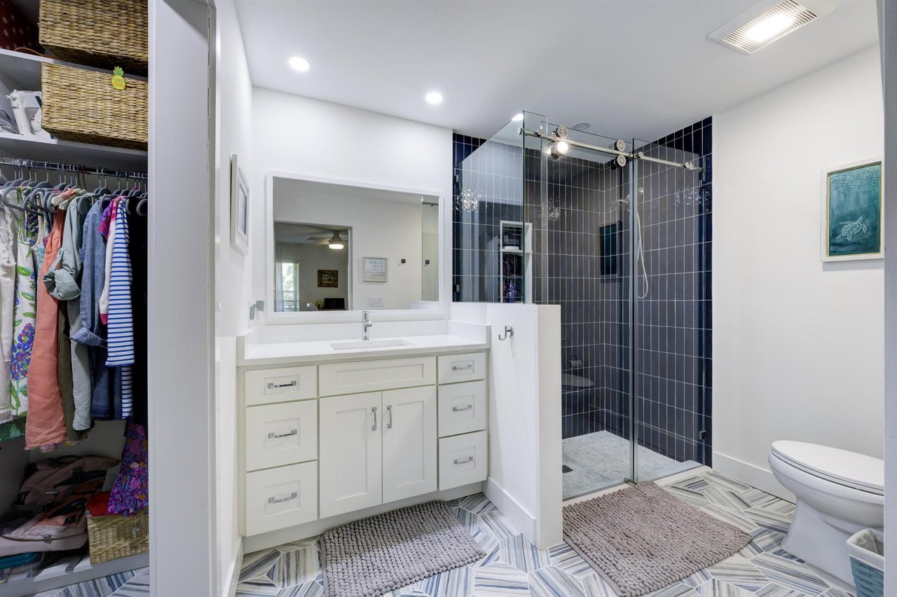 10976 SE Sea Pines Circle