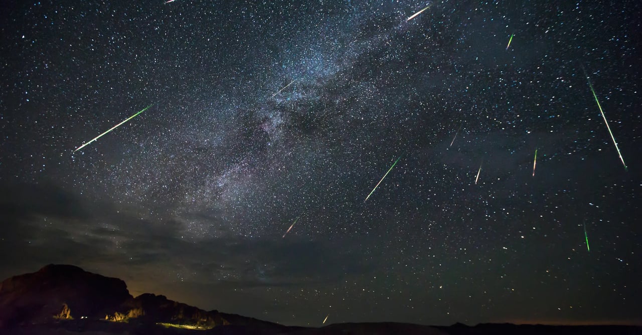 Meteor shower and Milky Way illuminating the night sky over Florida