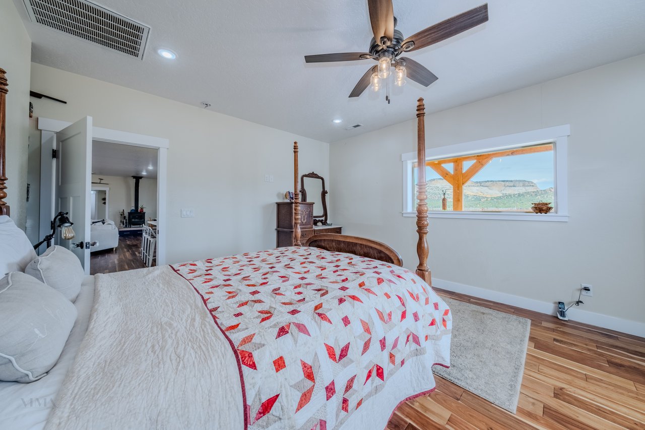 7395 N Johnson Canyon