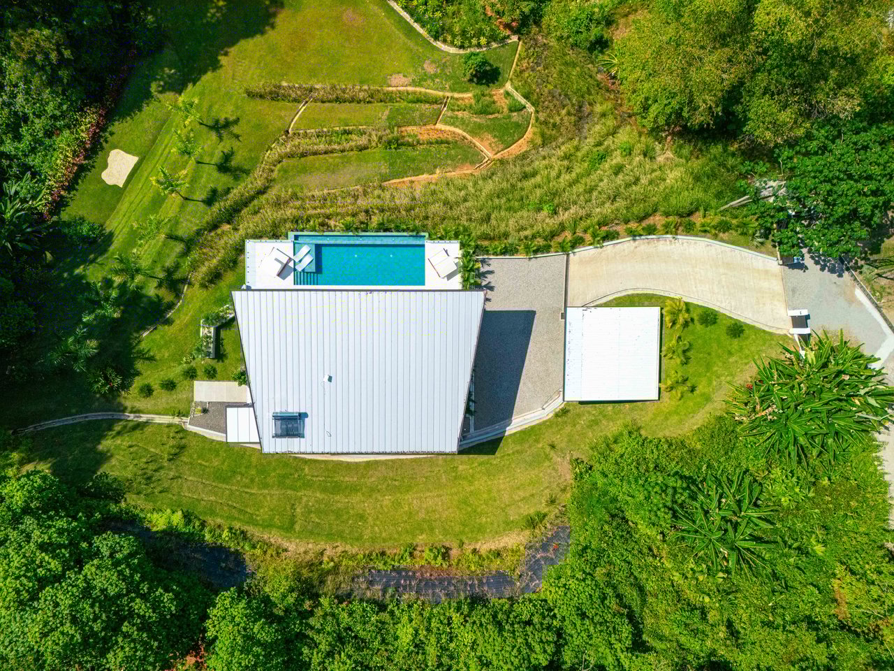 Luxury 4-Bed Home with Ocean & Jungle Views in Ojochal