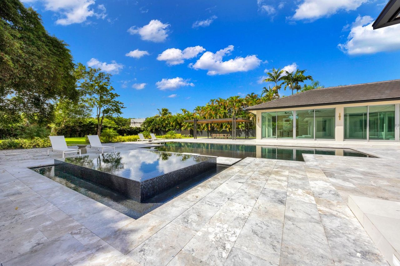 JUST LISTED: Modern Luxury Estate at 11240 SW 95th Street