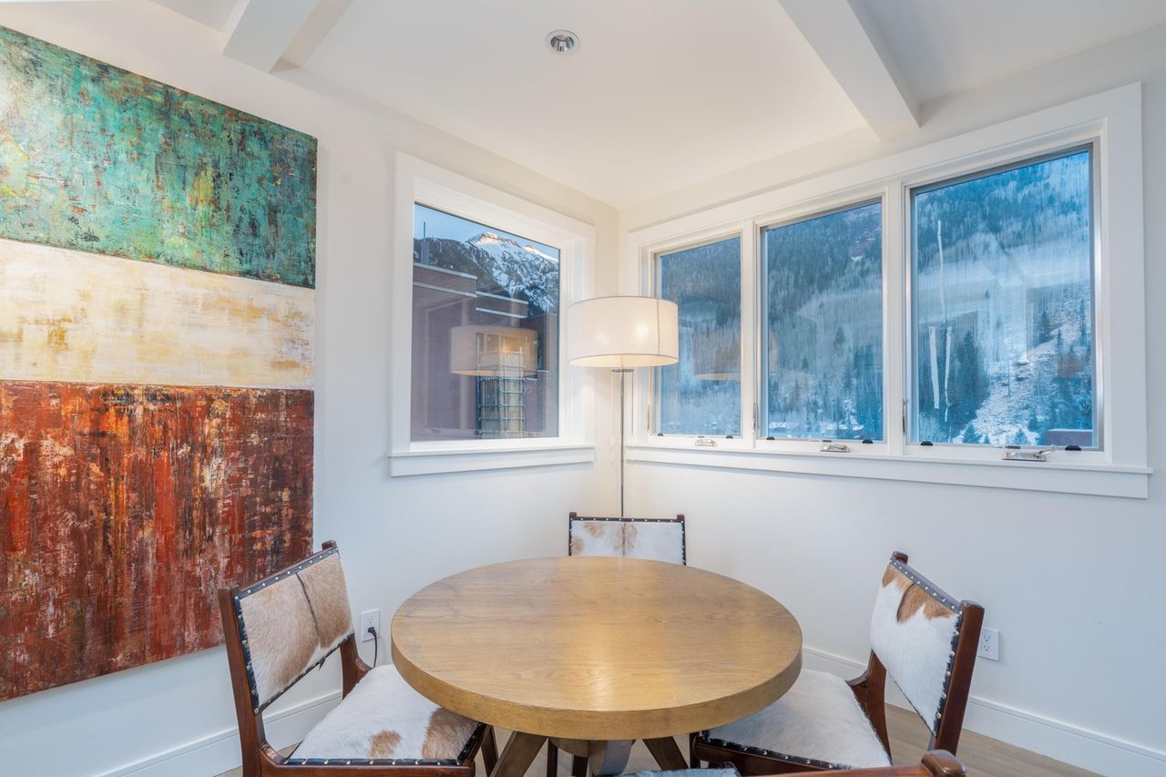 394 W Colorado Ave,  #A