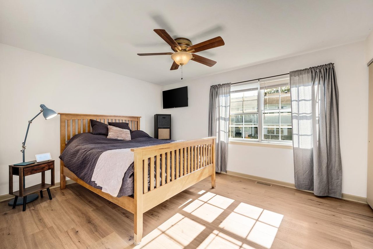 1588 Timber Trail Unit 23A, Wheaton IL | Trees of Wheaton Condo for Sale