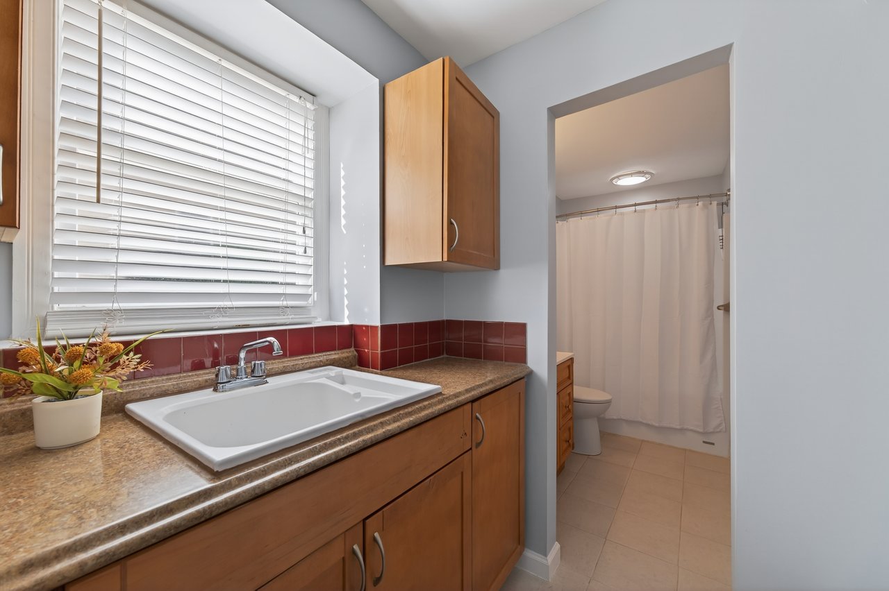 555 Hembree Grove Ovrlk