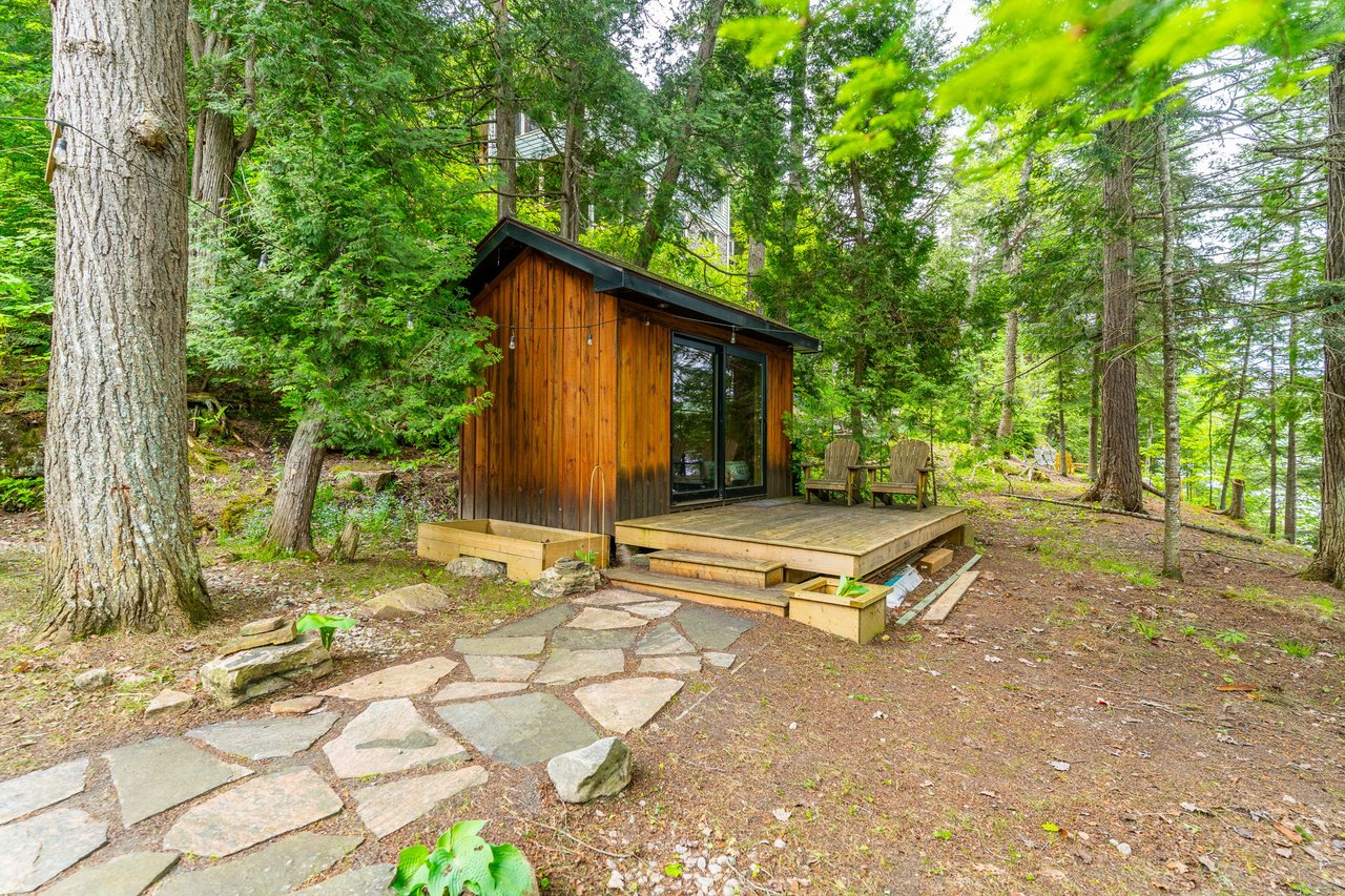 1029 BADGER LANE