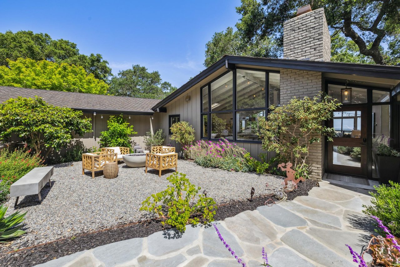 138 Bolivar LN