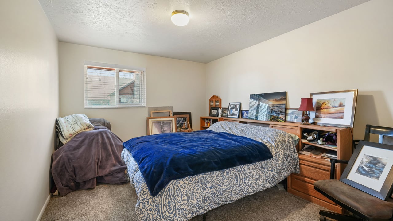 1801 E Norma Cir Salt Lake City, UT 84121